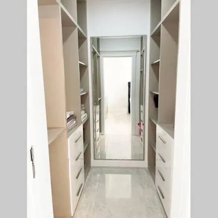 Seaview 马尔马里斯